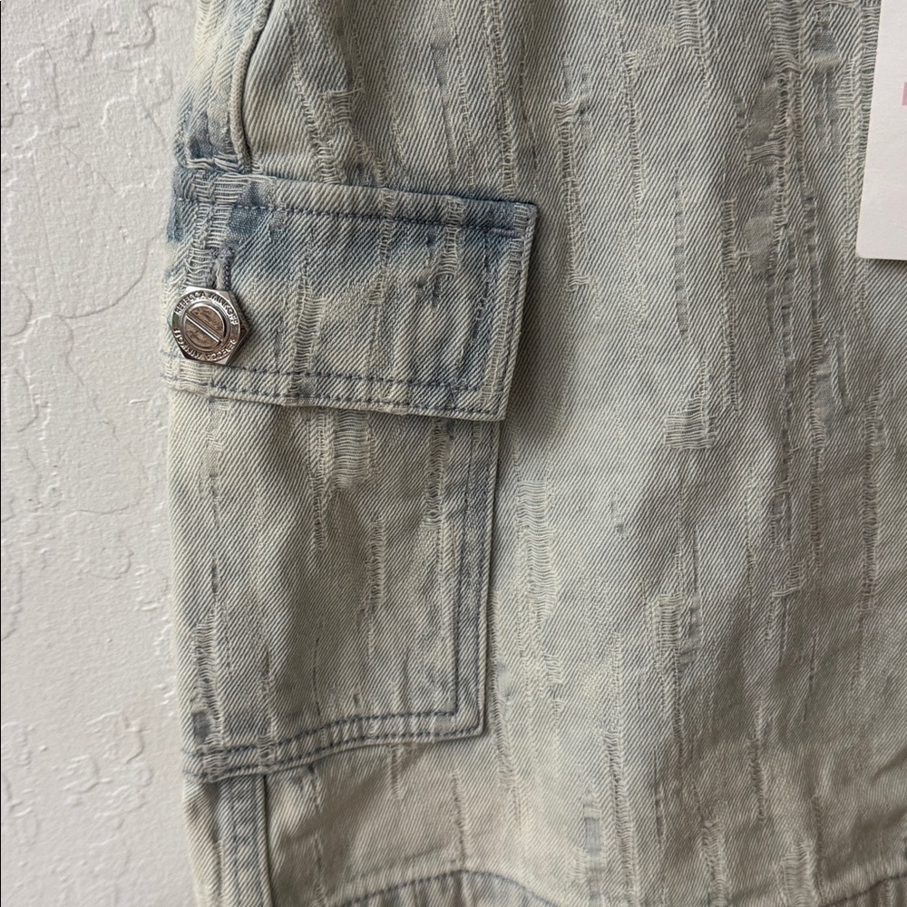 Rebecca Minkoff Distressed Fray Jodie Denim Mini Skirt Size 27 - Picture 4 of 7